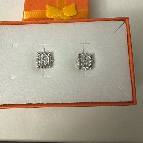 925 Sterling Silver Earings - Picture 5 of 11